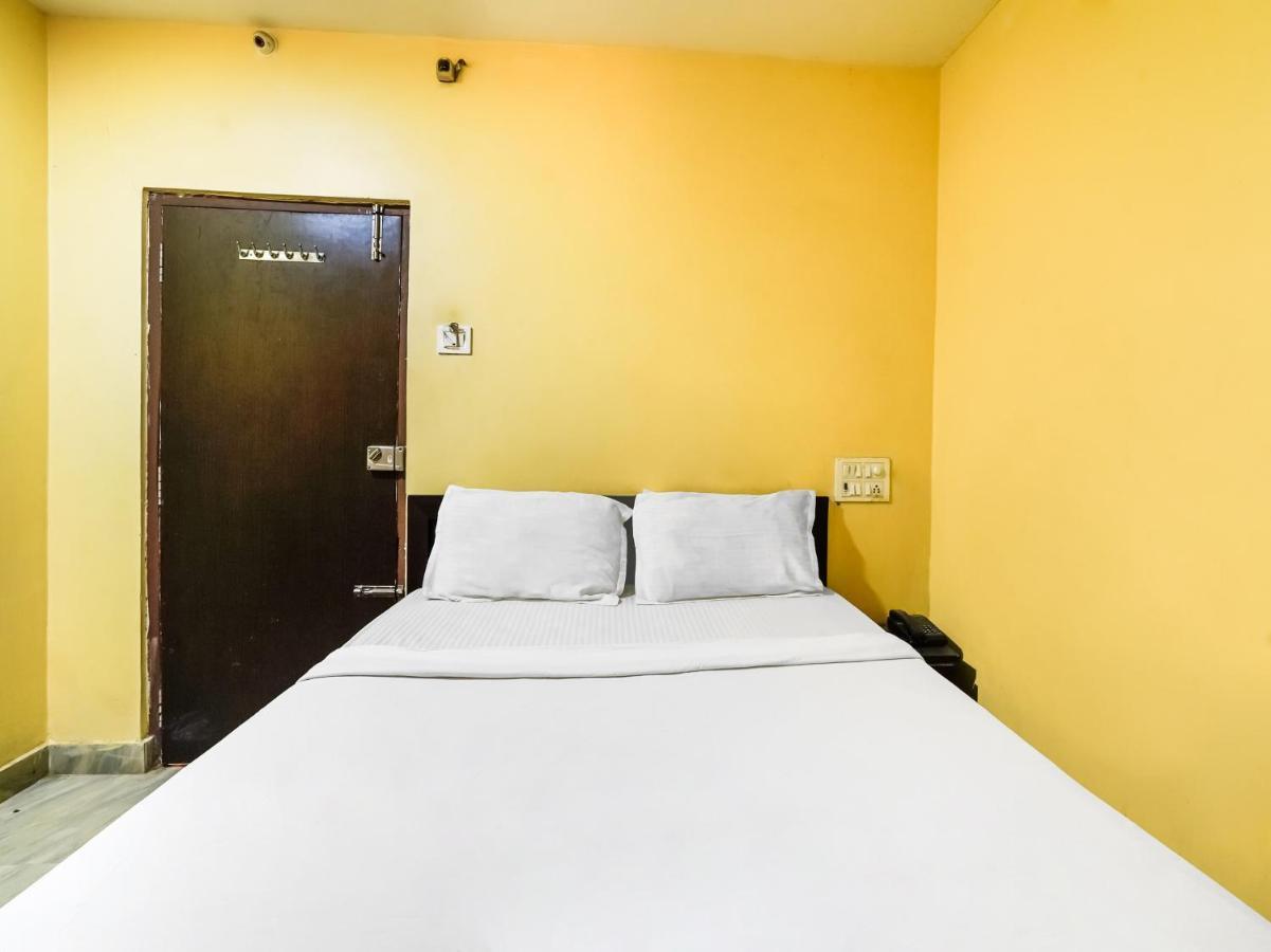 Oyo 84039 Tirumala Grand Rājahmundry Εξωτερικό φωτογραφία